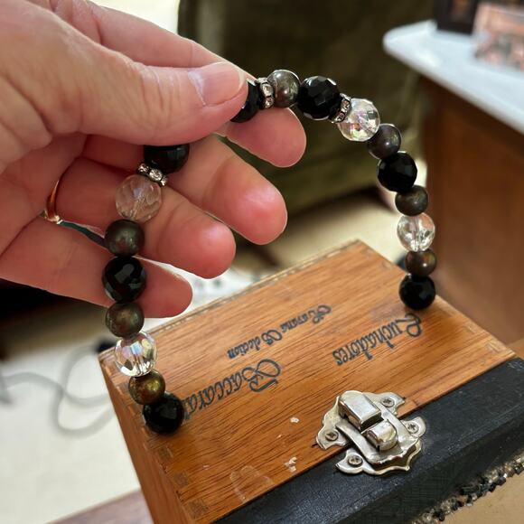 Cigar box purse hand made top handle bag painted beaded lined black tan wood - Picture 5 of 10